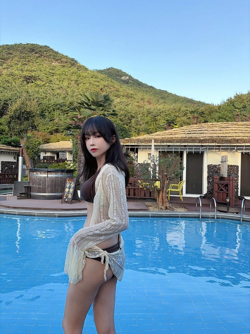 코코 (김아영) 비키니1_5.jpeg