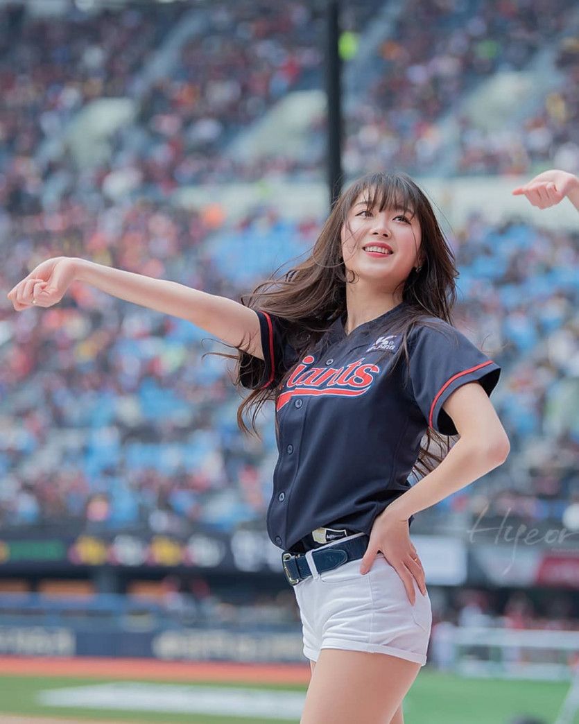 치어리더 안지현1_4.jpg