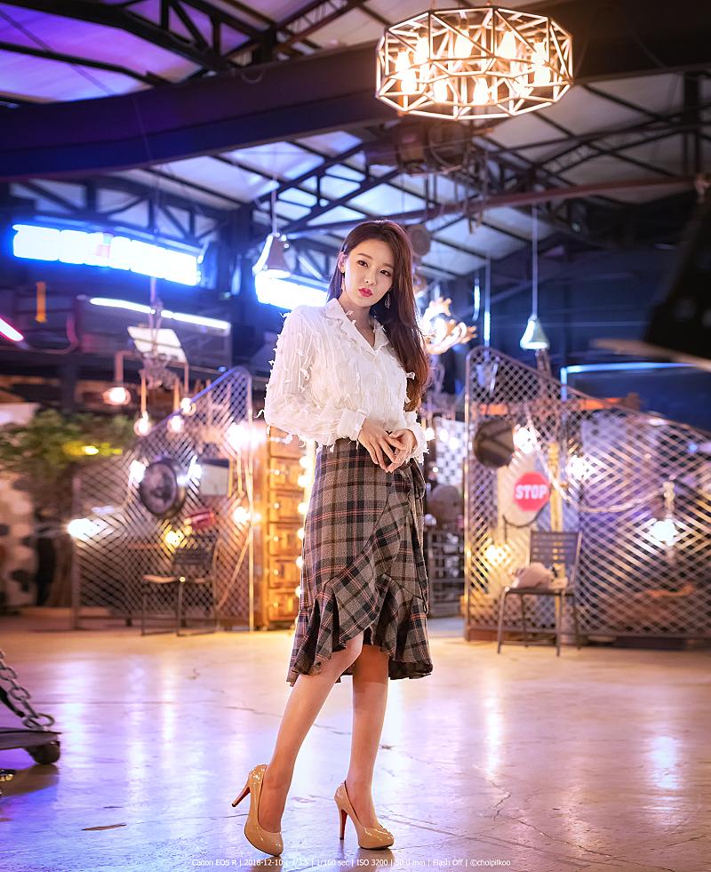 레이싱모델 진유리1_4.png.jpg