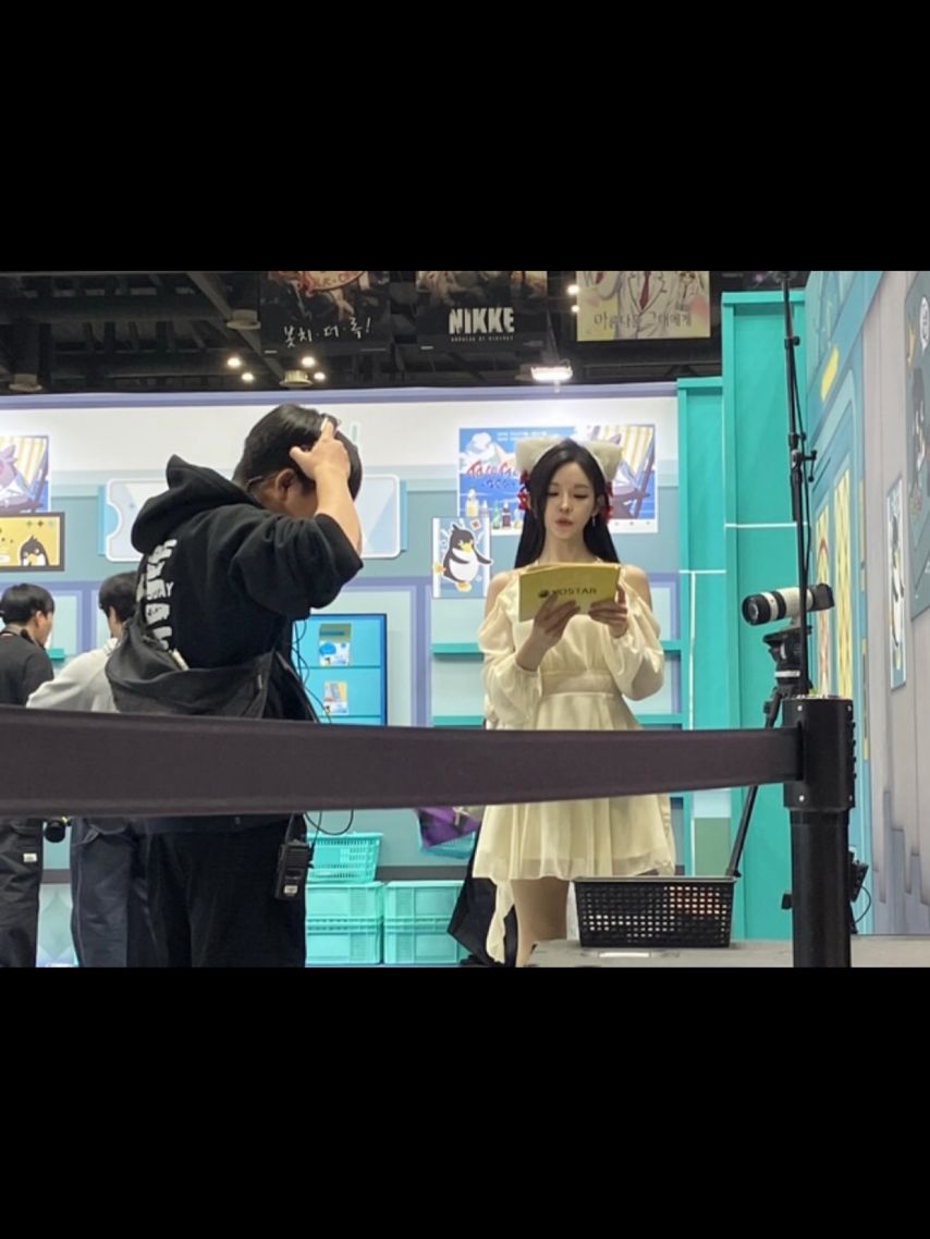 김효진 아나운서1_4.jpeg