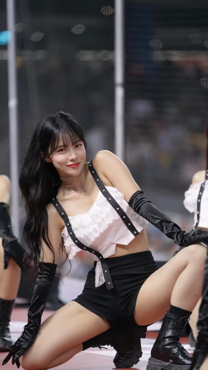 아이컨택 이다혜 치어리더1_1.png.jpg