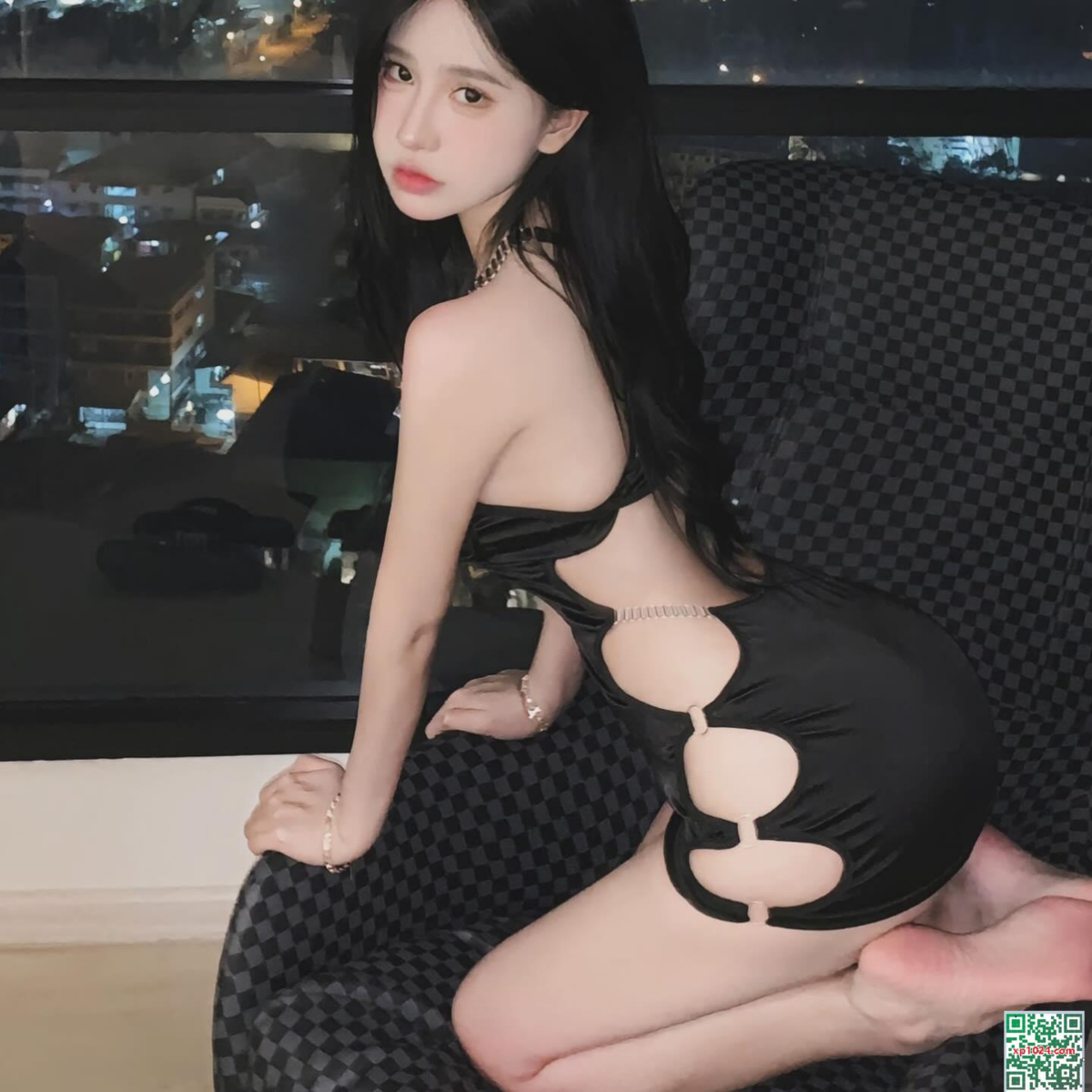 Elsa-7.jpg