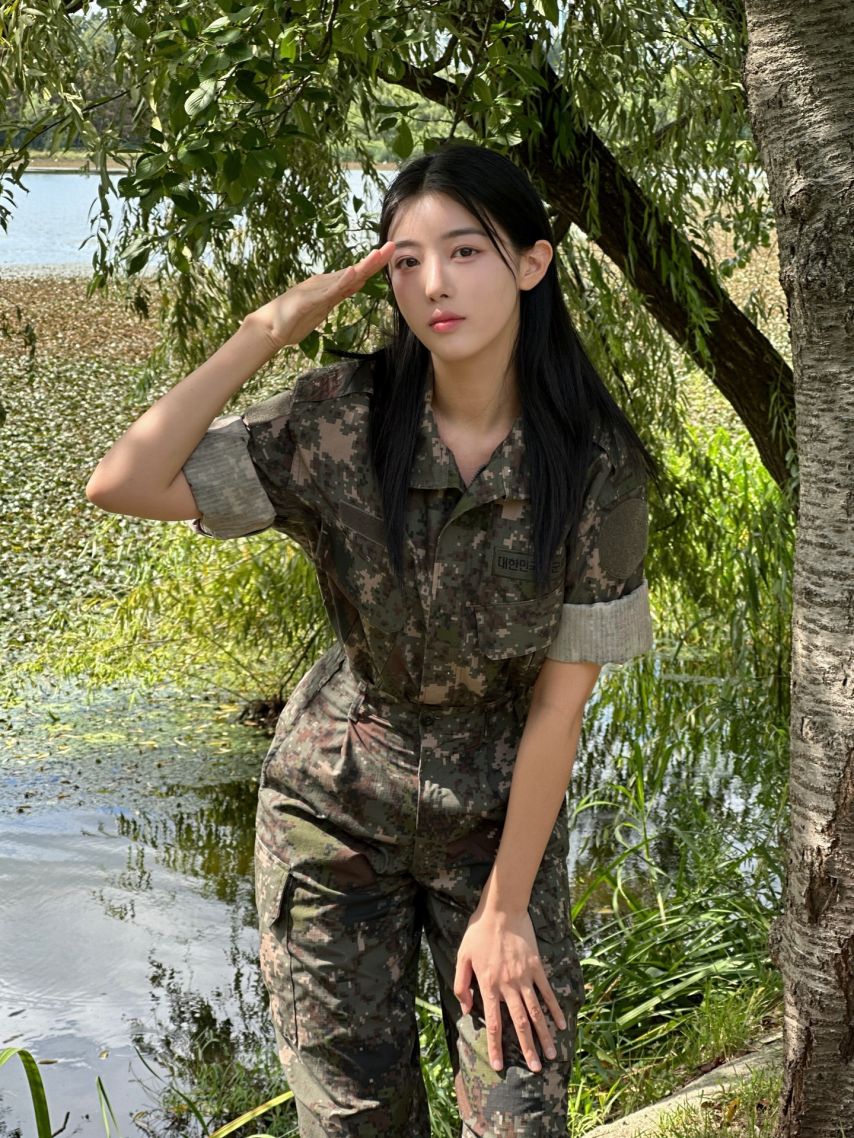 홍민하(nnin.lna)1_1.jpeg
