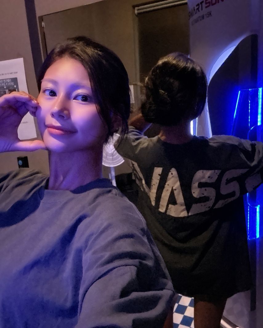 나린 (rrin_175) 탱글힙 뒤태 셀카1_5.jpeg