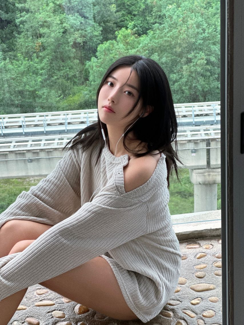 홍민하(nnin.lna)1_1.jpeg