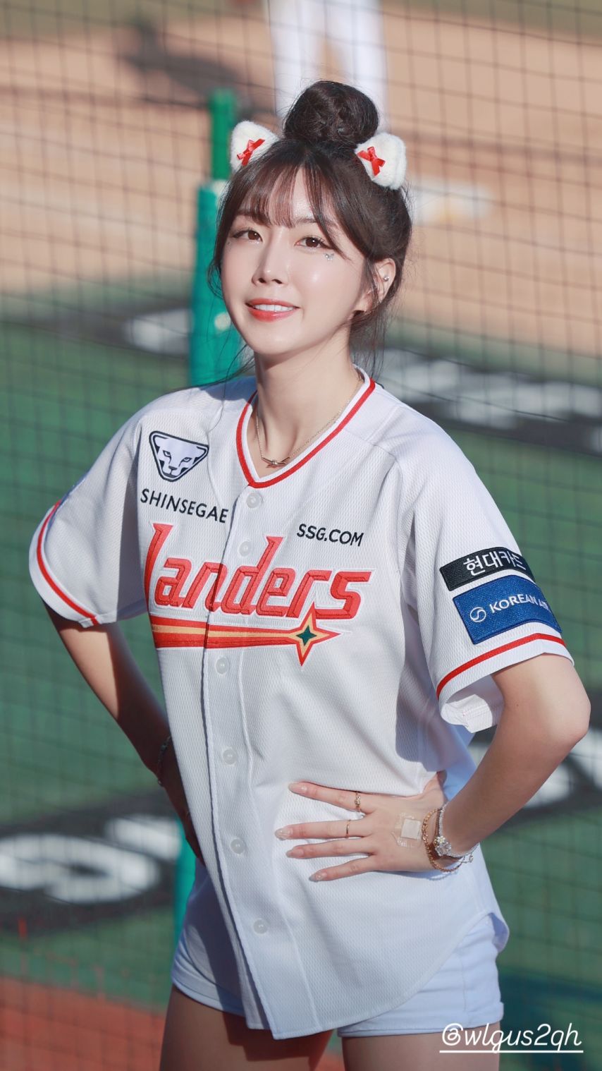 안지현 김도아 조연주 이정윤 SSG1_2.jpg