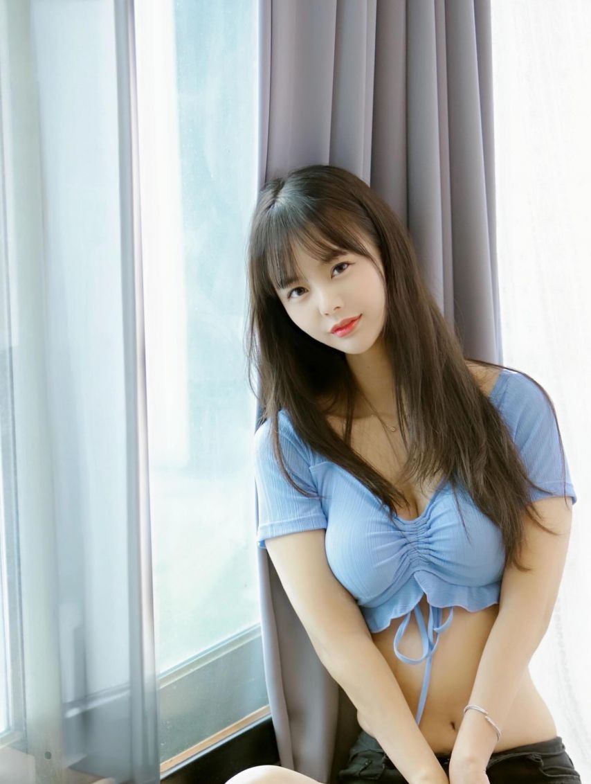 유니(yu.ni_zzang)1_3.jpeg