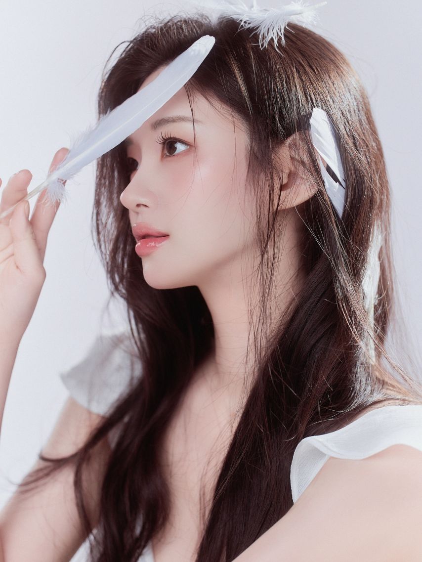 김지은(zeunique_)1_4.jpeg