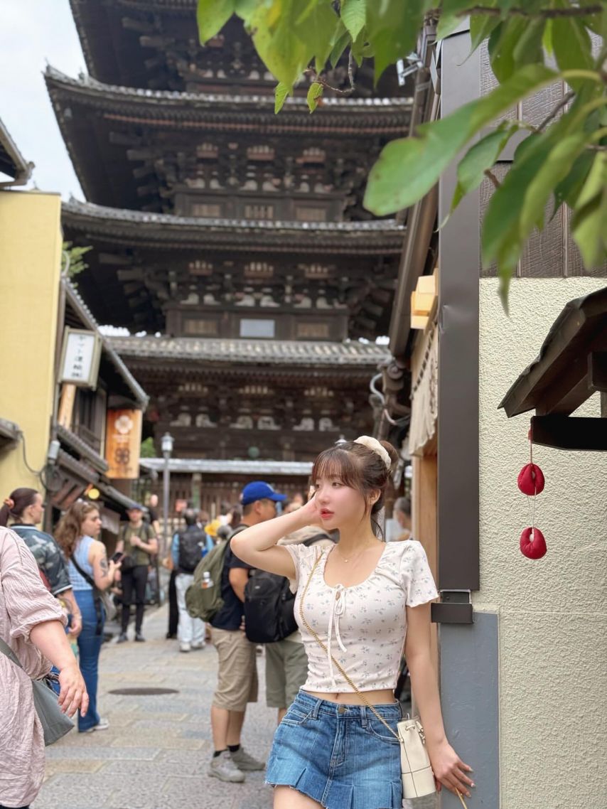 손예은1_3.jpeg