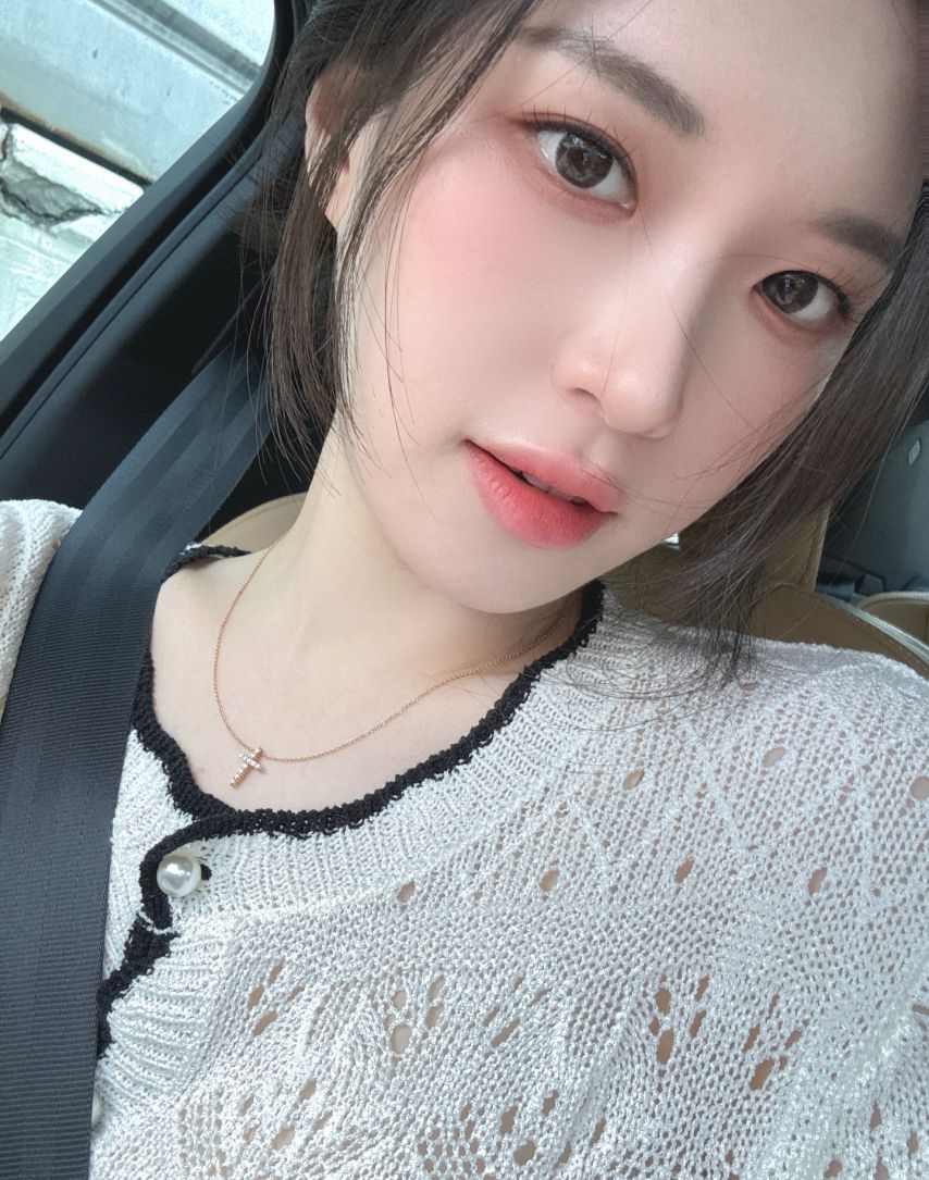 김지은(zeunique_)1_1.jpeg