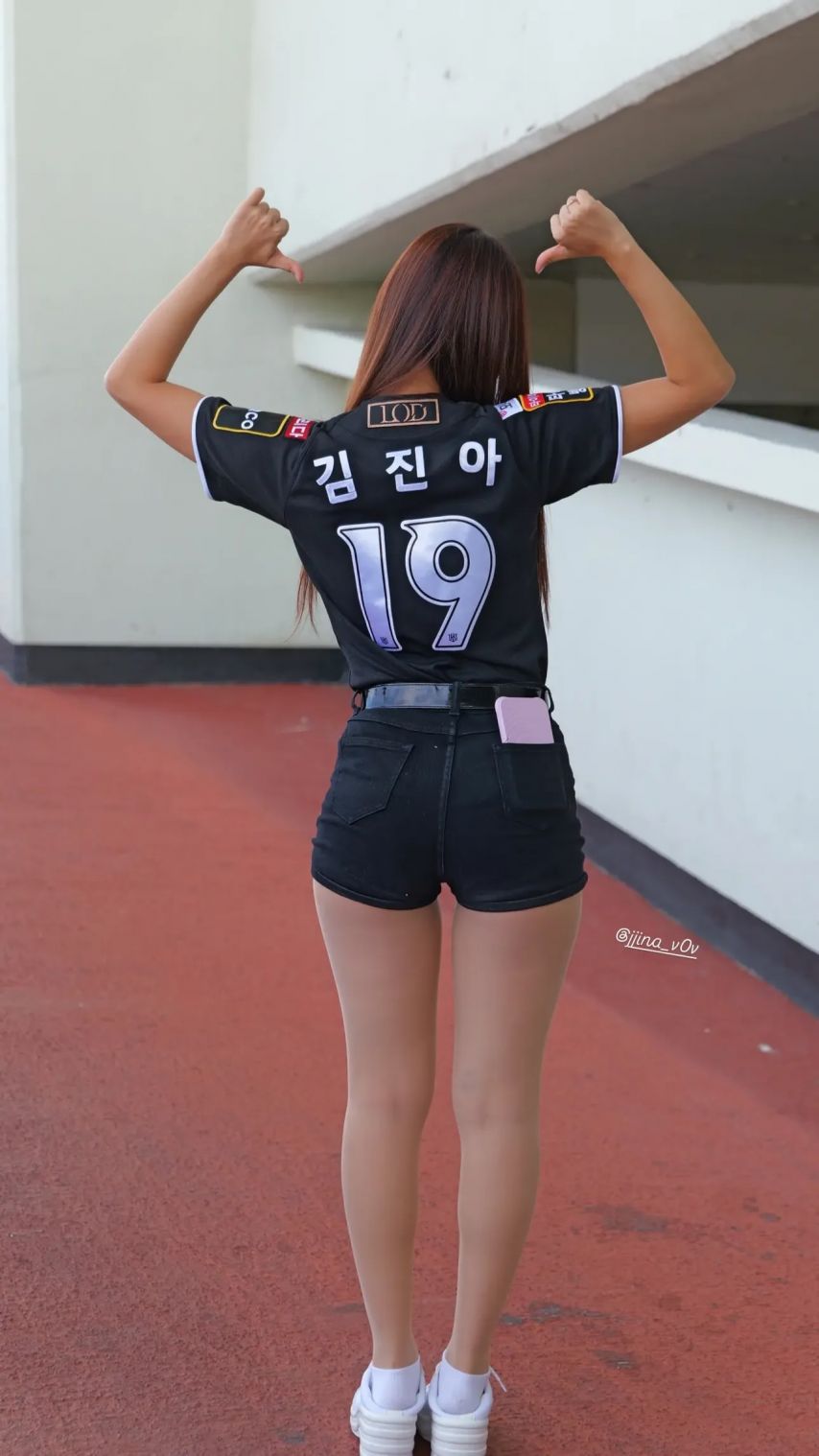 김진아 김한슬 KT1_1.jpg