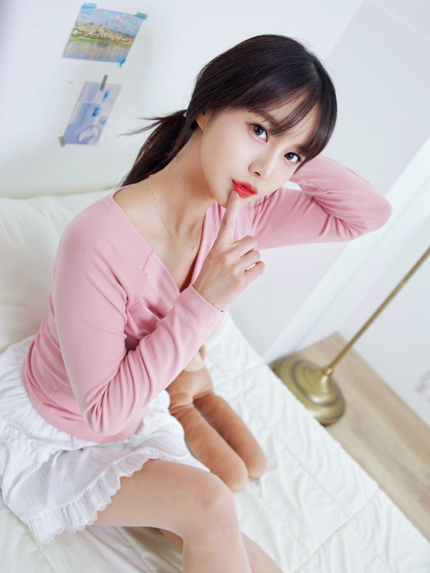 유니(yu.ni_zzang)1_2.jpeg