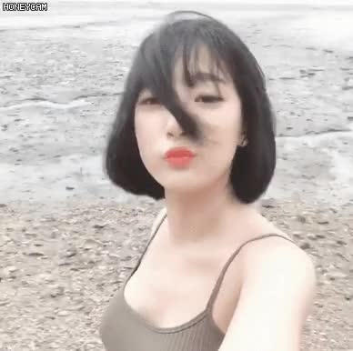 강인경1.gif