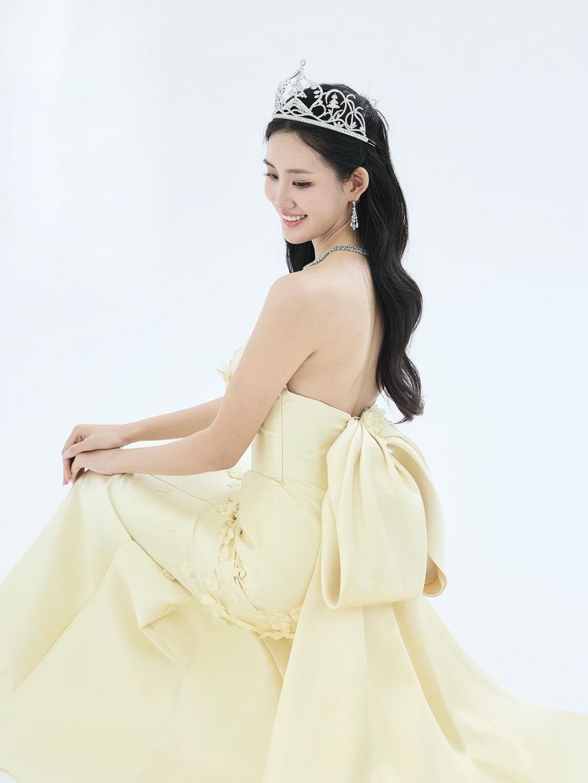 이서현(christinas_gallery_)1_2.jpeg