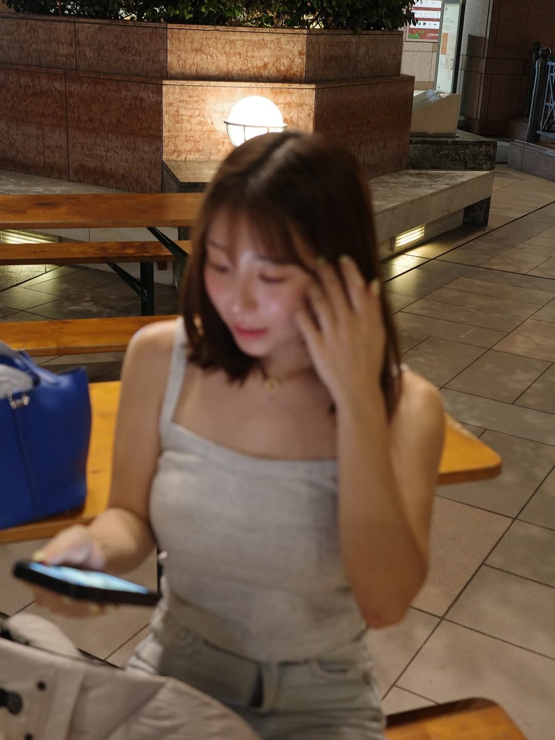 夏の夜は、涼しくて匂いが好き🤍夏の夜の匂いの香水ほしい🥺@azale.lsalon さんでオンダリフト受けてきたよ。最近沢山食べて顔が丸くなった気がしたので.フェイスライ (2).jpg