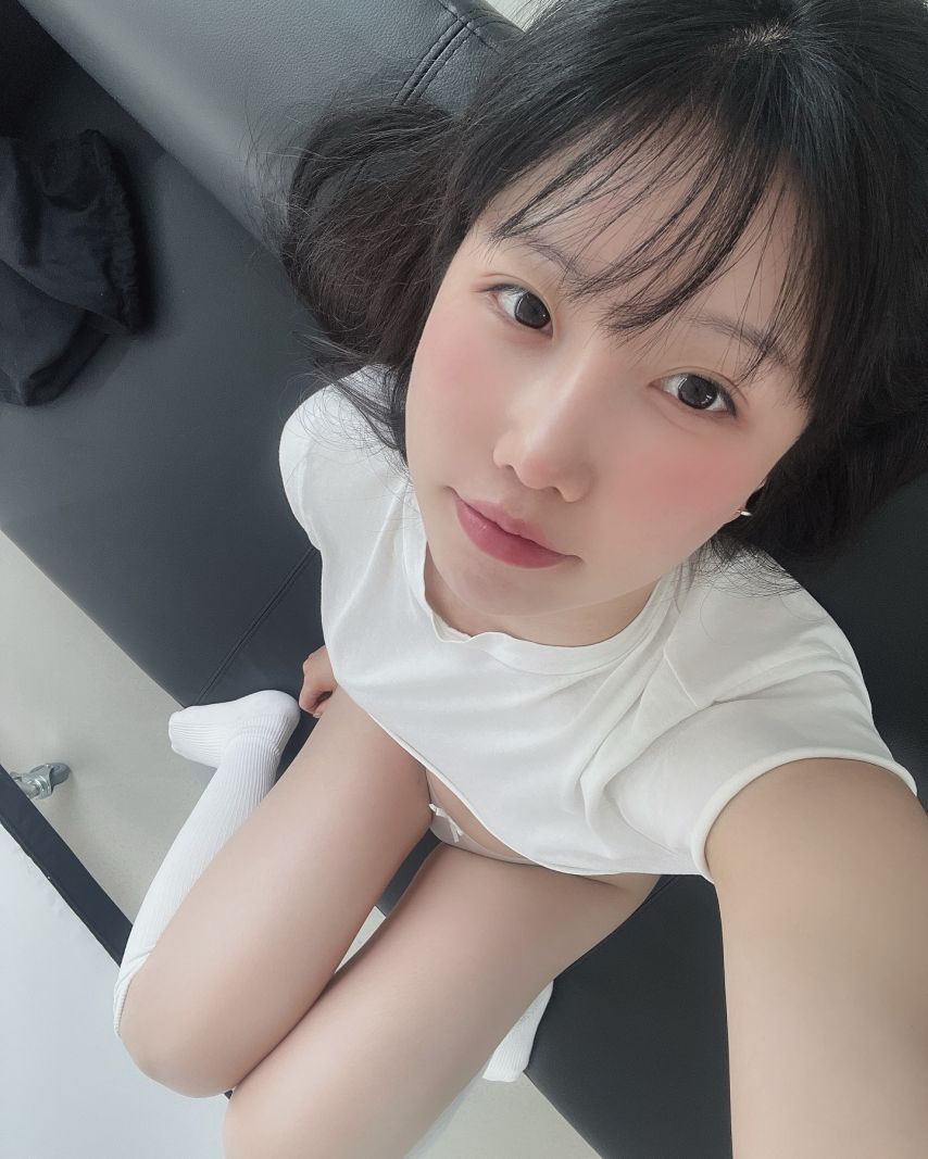 나나윤 (김나윤)1_1.jpg