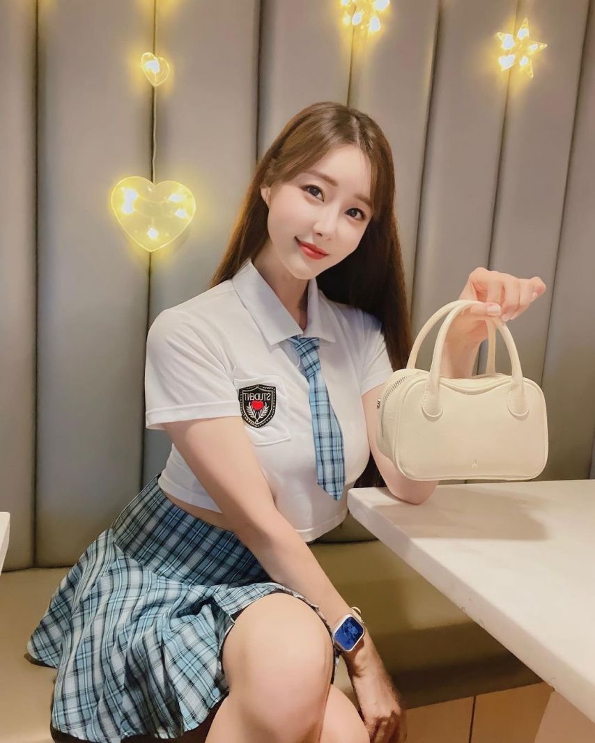 레이싱모델 최슬기1_2.jpg