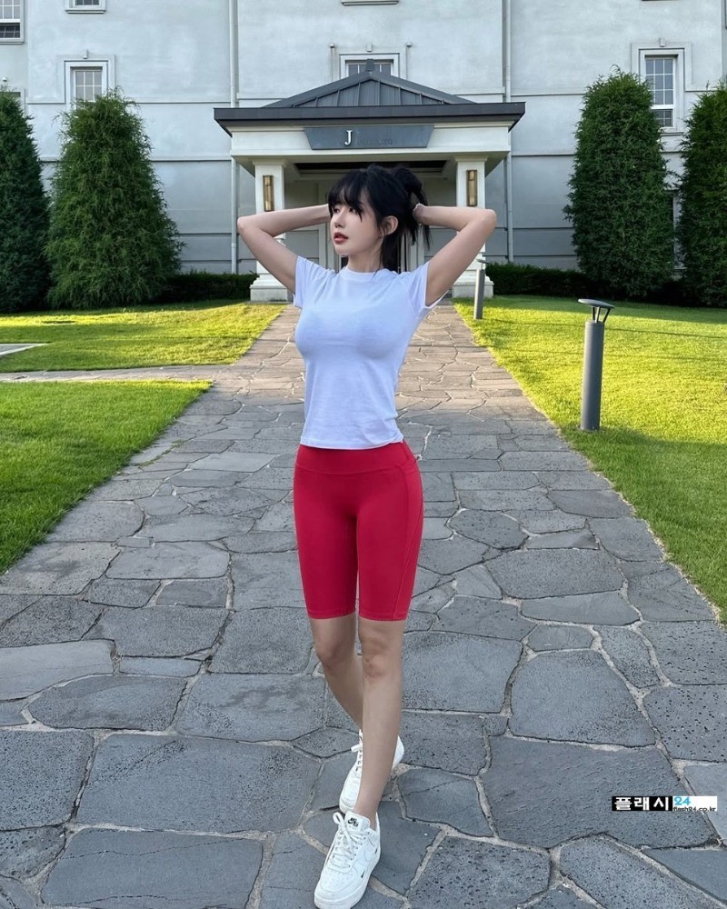레이싱모델 차혜리1_19.jpeg