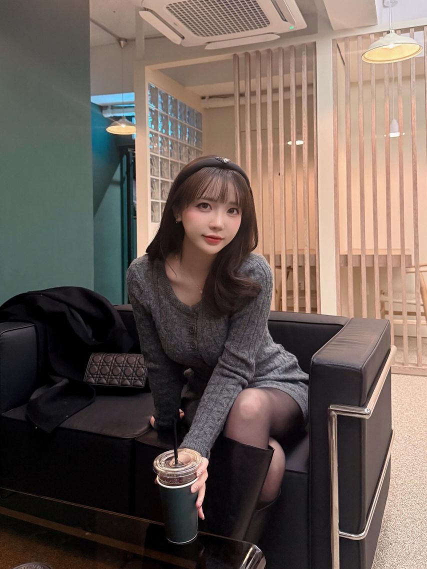 손예은1_1.jpeg