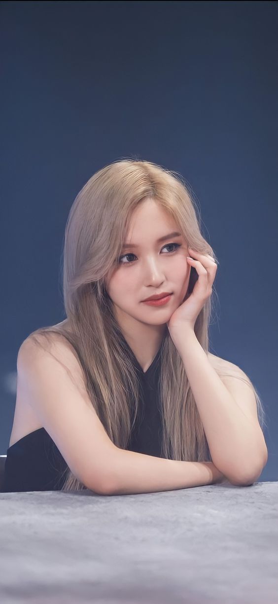 mina_lockscreen (129).jpg