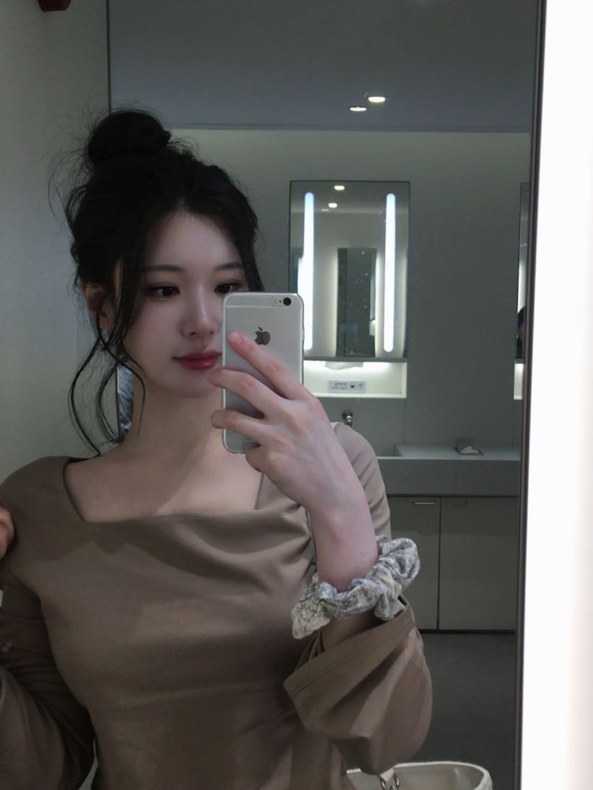 김지은(zeunique_)1_4.jpeg