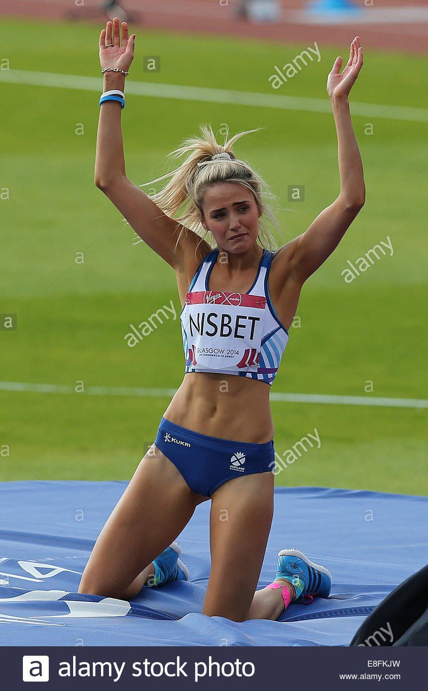 jayne-nisbet-sco-leaves-the-competition-womens-high-jump-final-athletics-E8FKJW.jpg