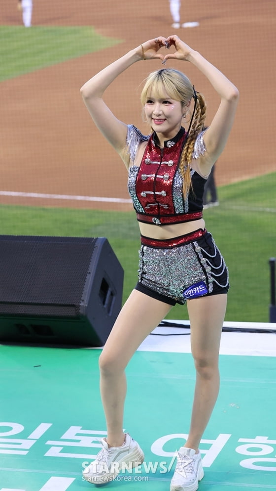 엘치어리겨_115574_2.jpg