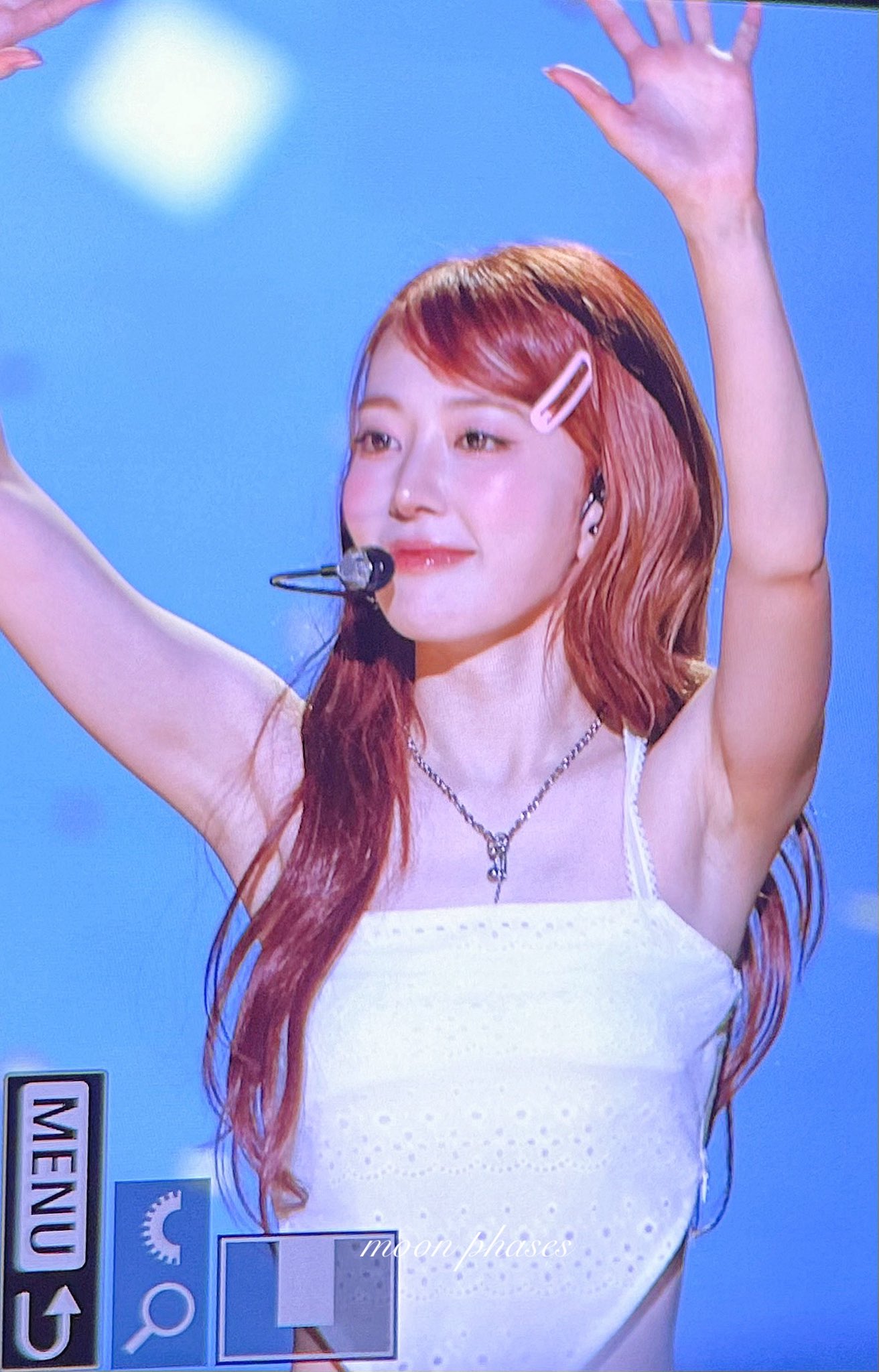 250614 사쿠라 허윤진_117437_4.jpg