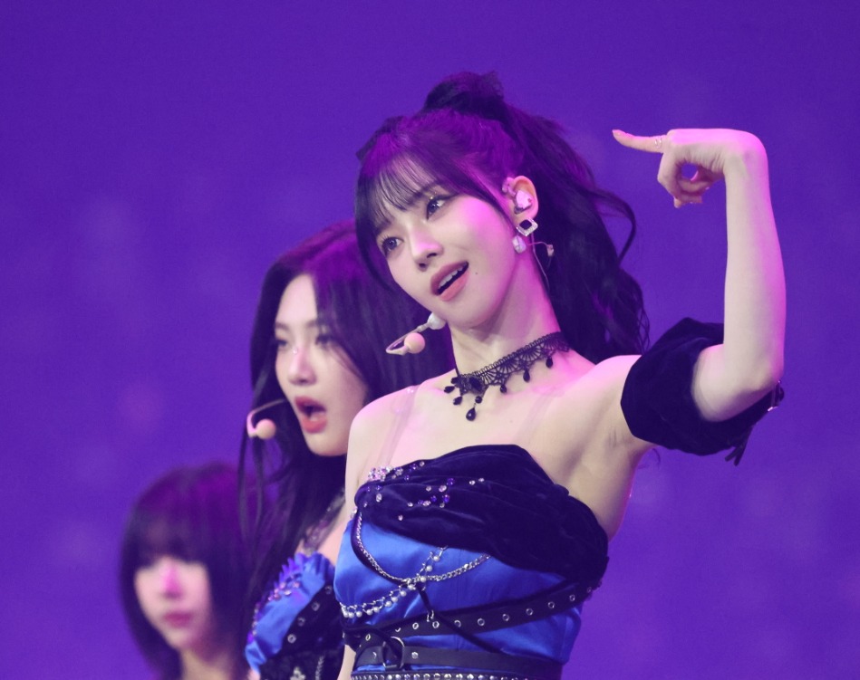 카리나_117900_1.jpg