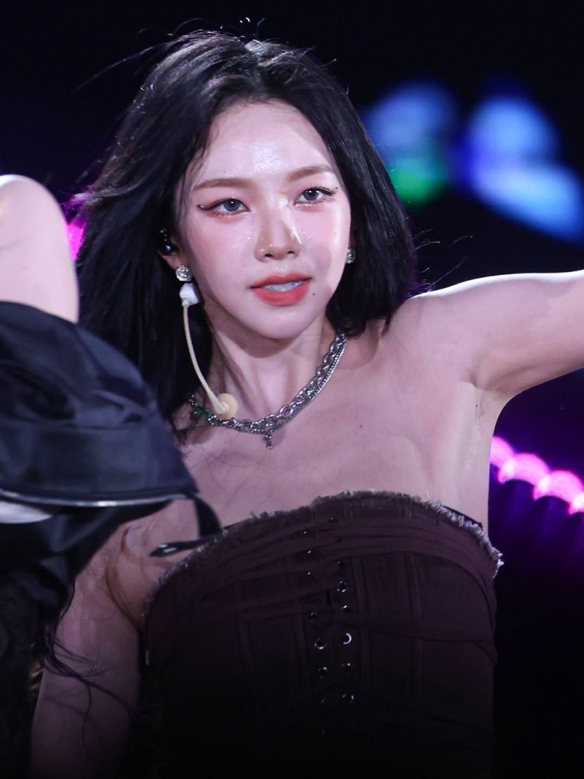 카리나 단 한장_119015_1.jpg