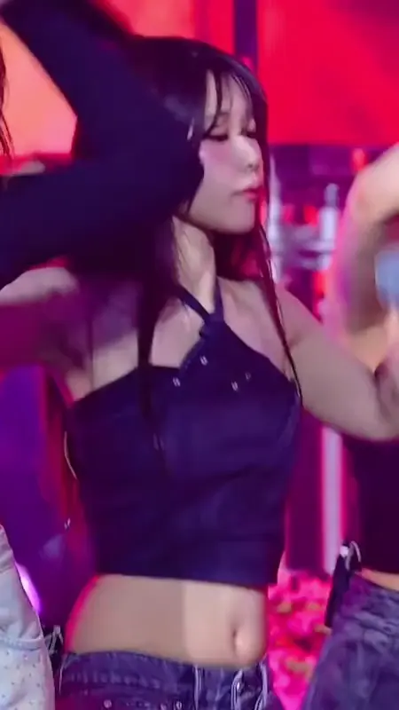 클라씨 채원 겨드랑이_116773_2.webp