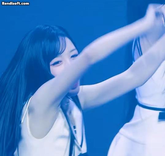 트리플에스 김채원(250712 콘서트)_119179_4.webp