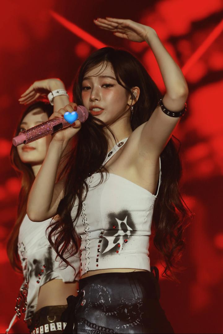 카리나_116774_1.png.jpg