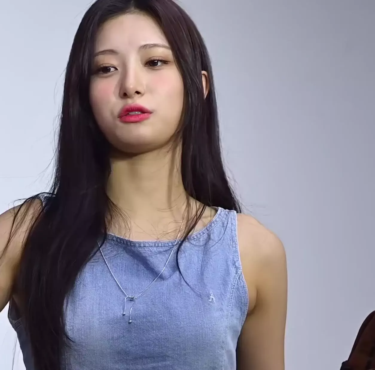 오드유스 써머 겨드랑이_118256_4.webp