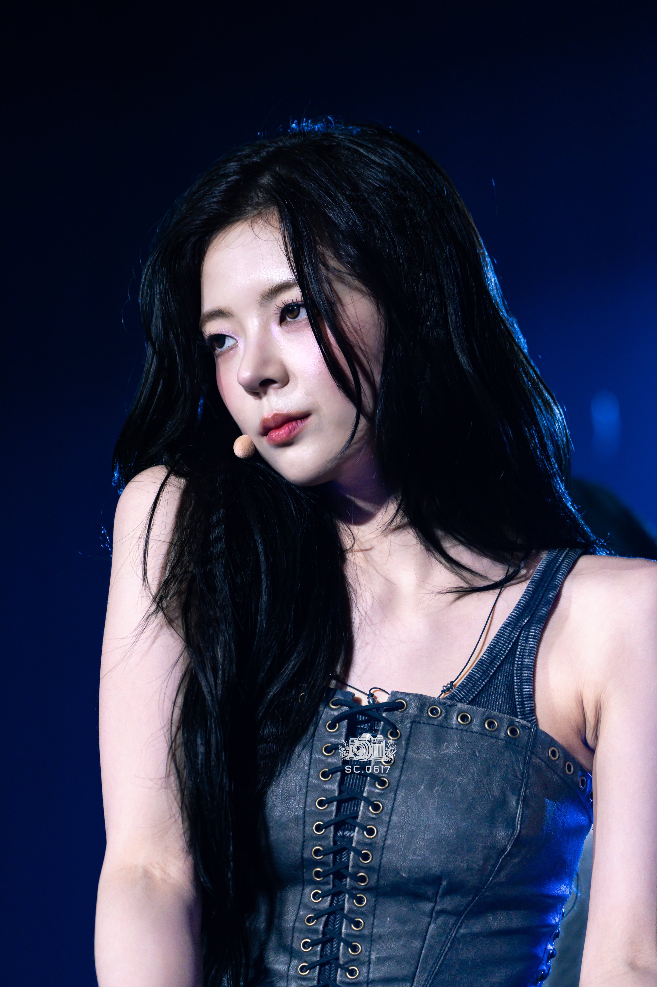 겨지 겨아_115647_1.jpg