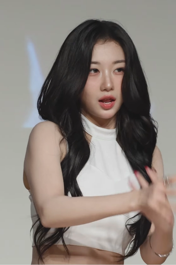 트리플에스 카에데 7장.webp_116865_2.webp