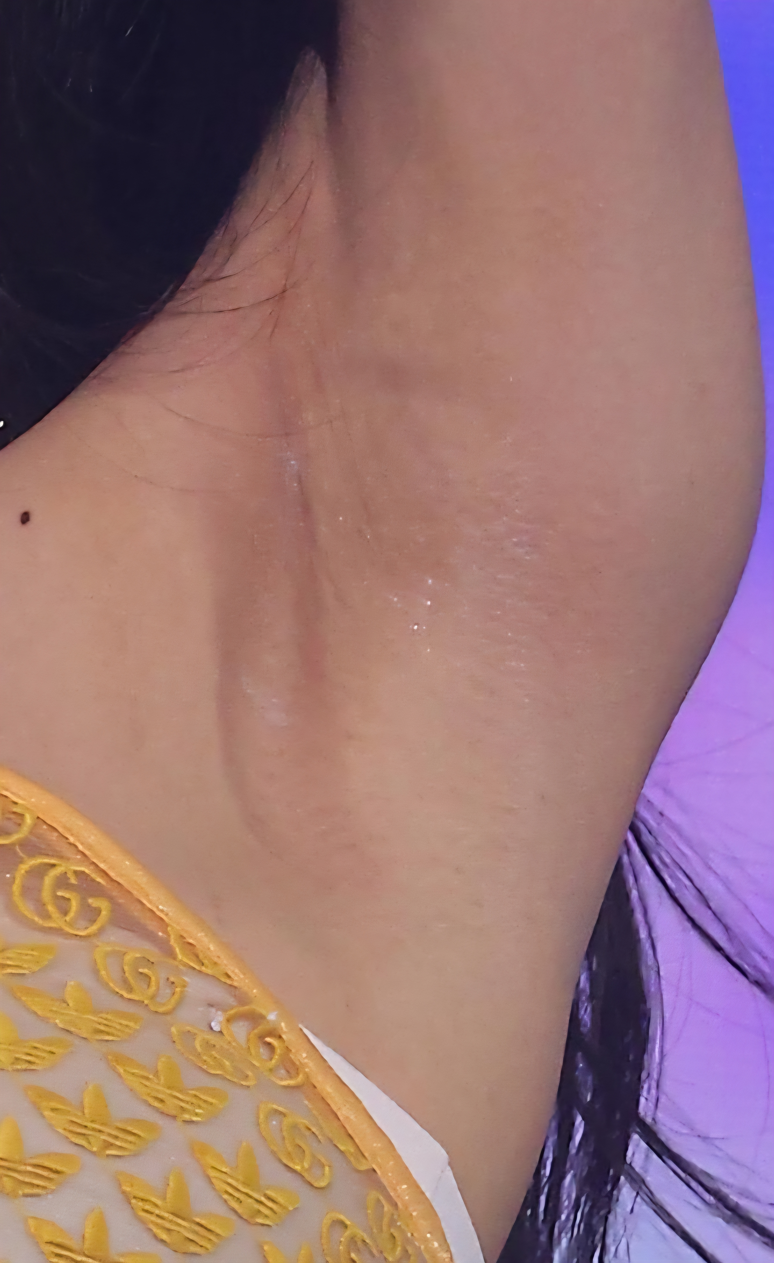 우주소녀 보나 3단 확대 겨드랑이_116988_2.jpg
