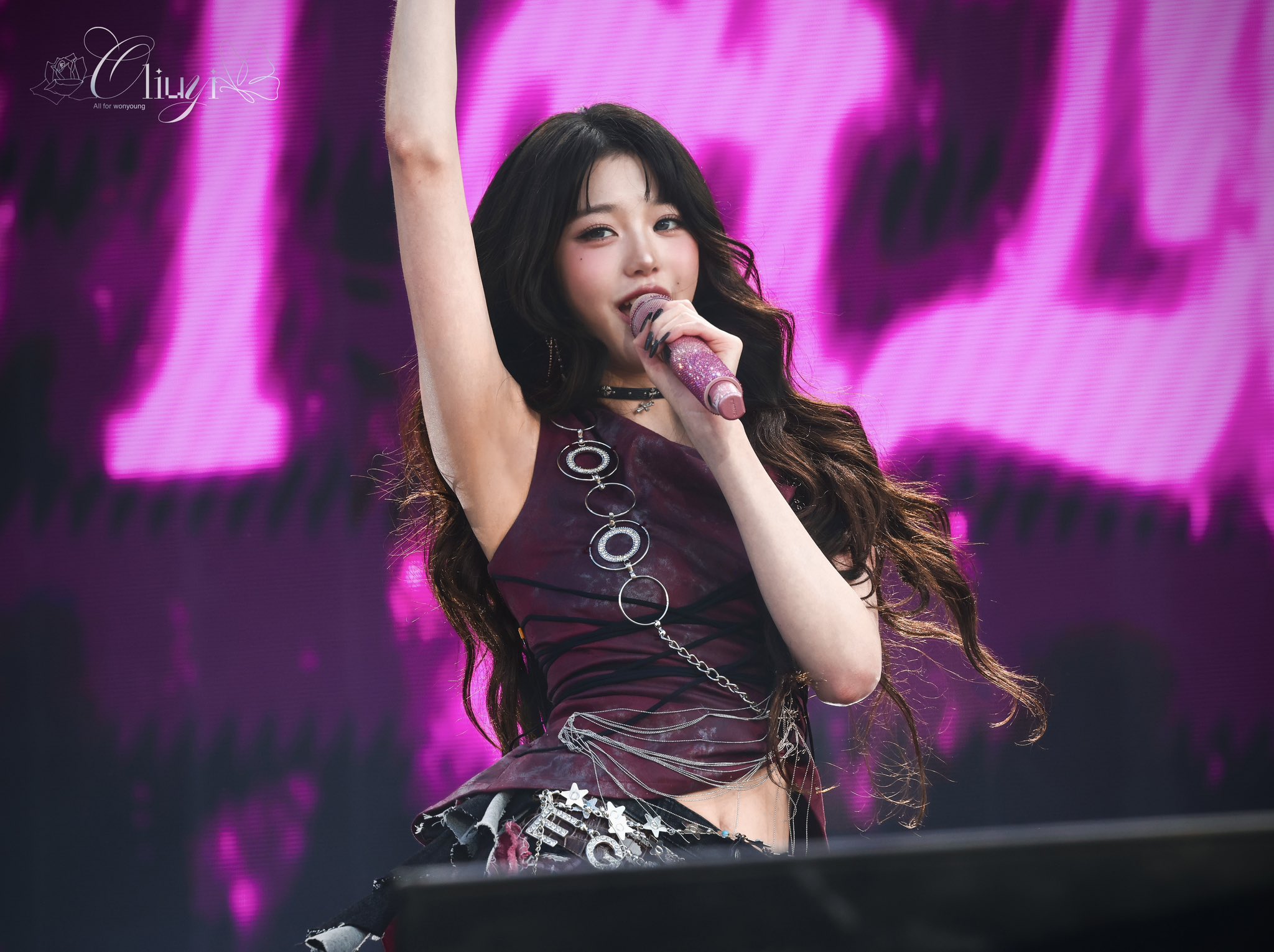 장원영_119005_3.jpg