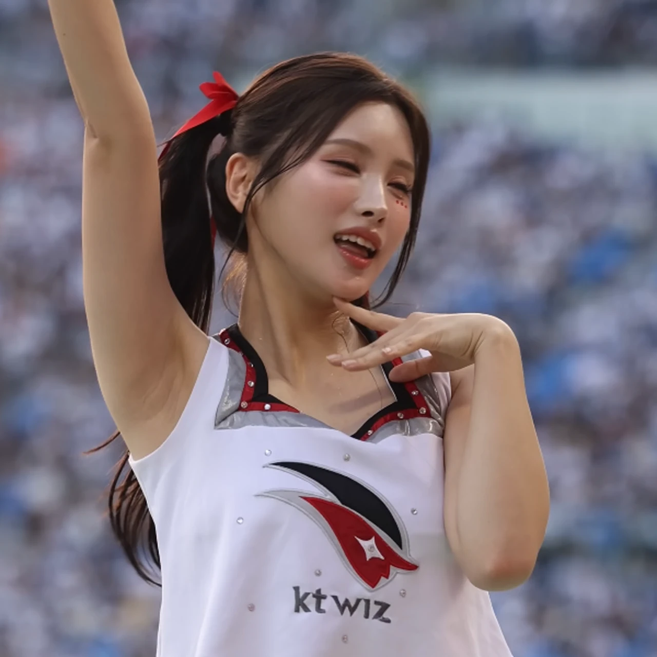 kt 위즈 치어리더 김정원 1장_120777_1.webp