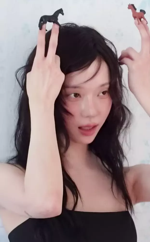 에스파 윈터 겨드랑이_120566_1.webp