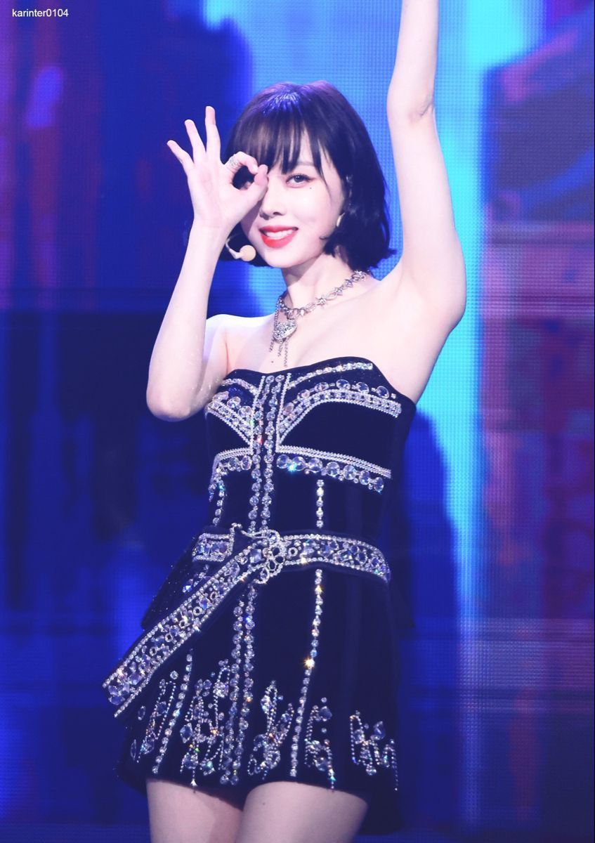 Winter _ 윈터.jpg