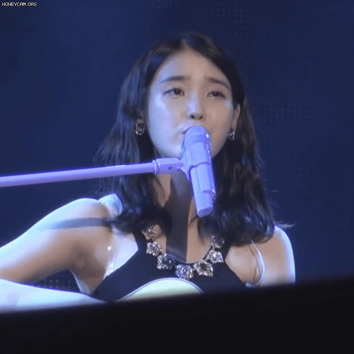 1631022348.gif