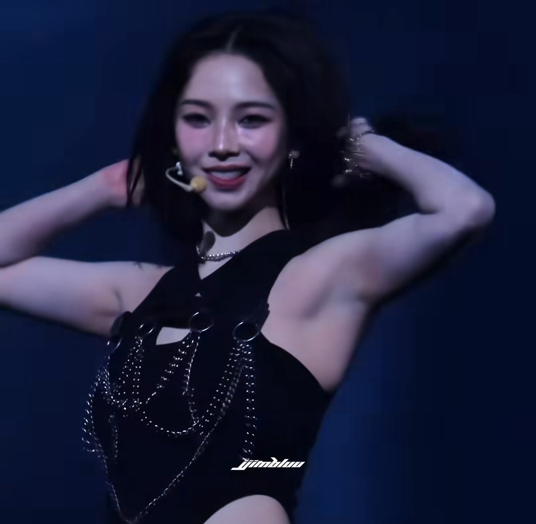 리릴리 리릴리 카리나_115692_2.jpg