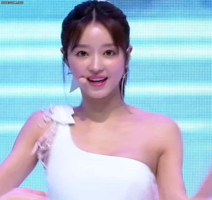 1652861611 (2).webp