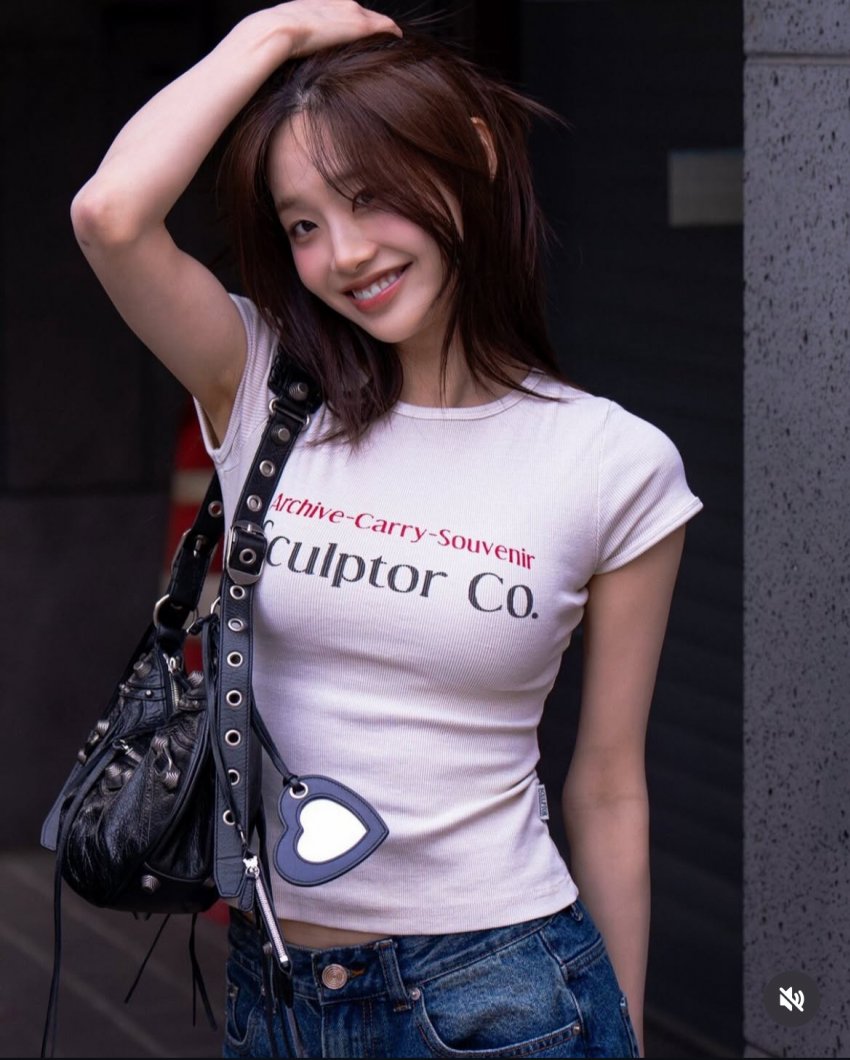 츄 은근슬겨_118881_1.jpeg