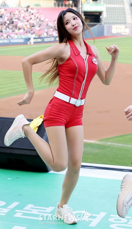 엘치어리겨_117313_4.jpg