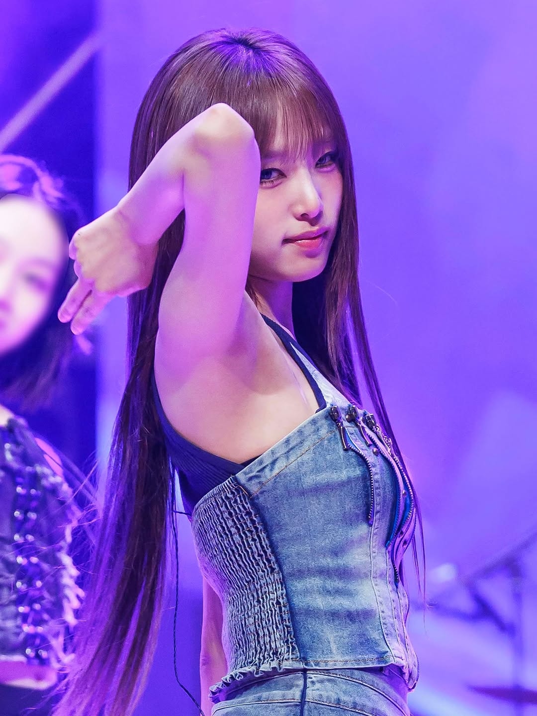 최예나 겨드랑이_119013_5.jpg