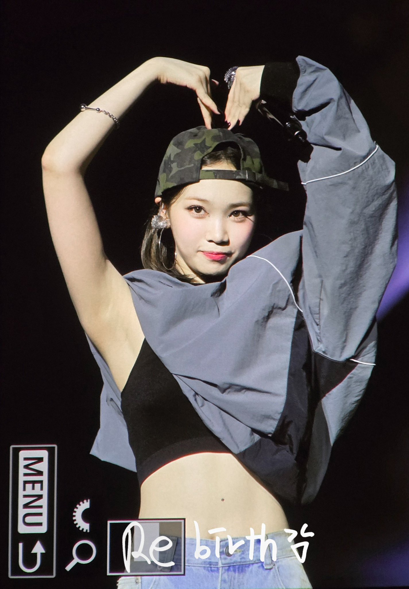 김채원 최근 고화질 모음_116993_11.jpg