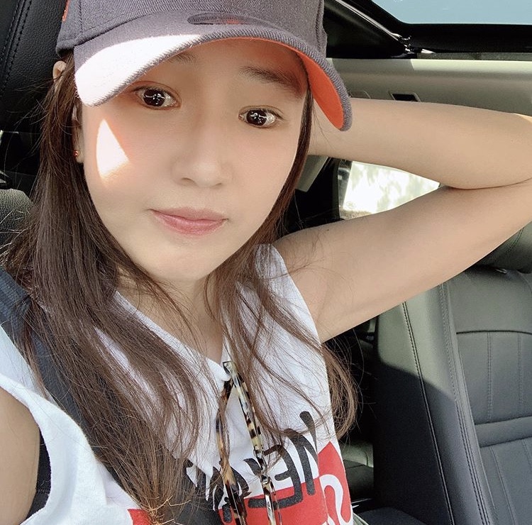 그룹 ZAM 윤현숙 겨_117205_1.jpg