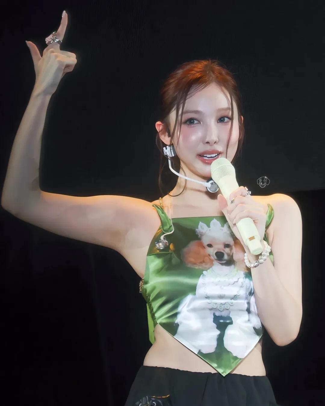 트와이스 나연 겨드랑이_118279_4.jpg